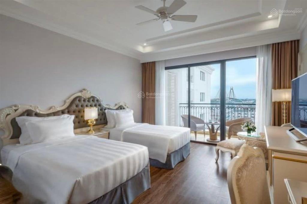 Tòa khách sạn & căn hộ cao cấp mới hoàn thiện %, tổng diện tích 588m2, thiết kế 13 tầng 3 than