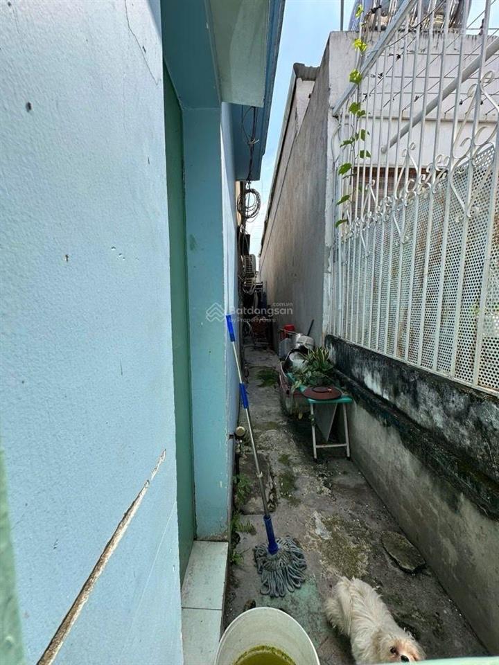 Nhà cấp 4  5,6x21m sổ vuông  hẻm 3,5m  giá 5,8 tỷ