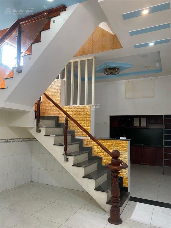 Nhà 4 tầng đường tân mỹ kế bên đh tài chính marketing  3,7x13m  chỉ 5,x tỷ tl