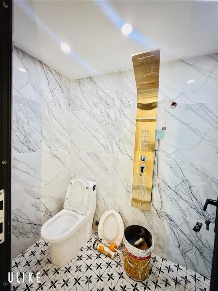 Bán nhà lê văn lương, 31m2, 2pn 2wc, 3ty290. sổ hồng riêng không quy hoạch