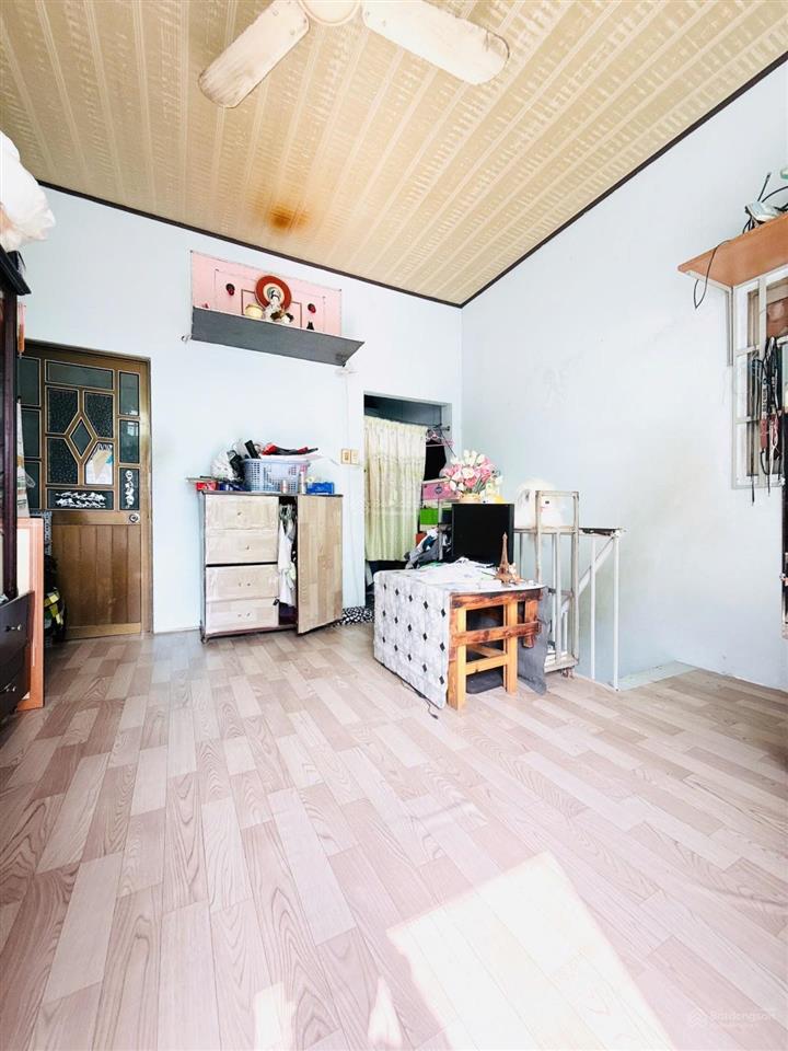 Nhà đẹp vào ở ngay hẻm ô tô thông gần đầm sen chỉ 4.15 tỷ