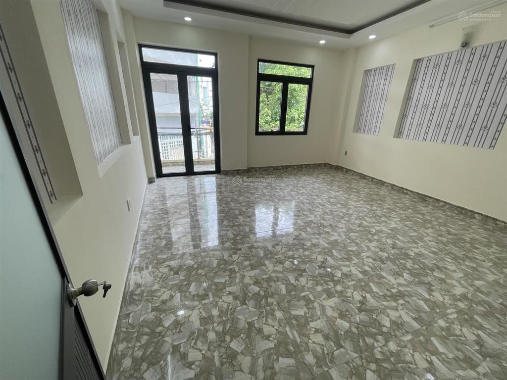 Hẻm xe tải né thông phú thọ hòa  gần nguyễn sơn  trung tâm tân phú