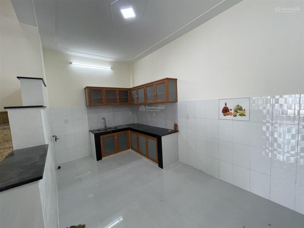 Hẻm xe tải né thông phú thọ hòa  gần nguyễn sơn  trung tâm tân phú