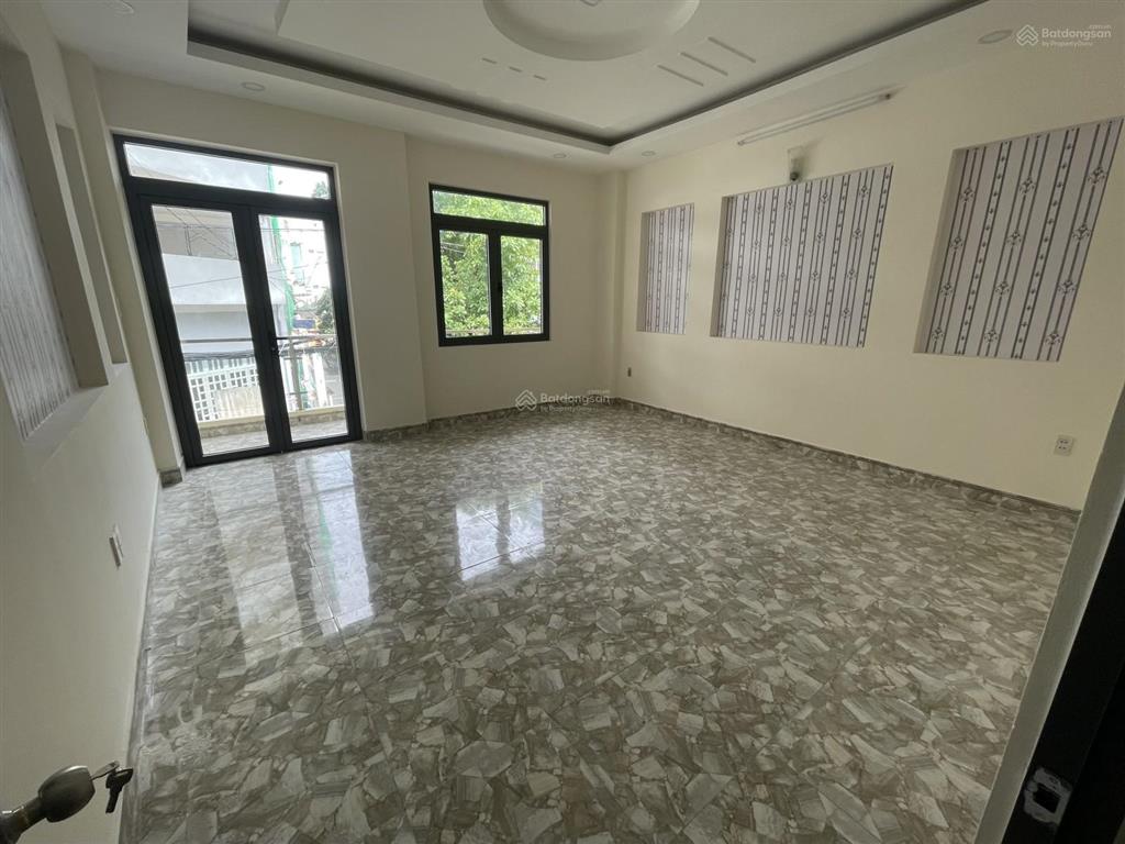 Hẻm xe tải né thông phú thọ hòa  gần nguyễn sơn  trung tâm tân phú