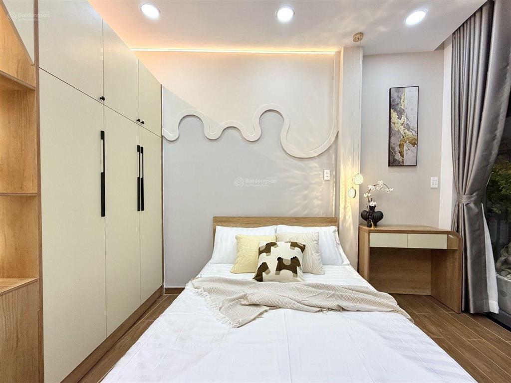 Bán nhà hoàng hoa thám, p5, bình thạnh  hẻm ô tô thông 46m2  mới đẹp full nội thất  chỉ 6.25 tl