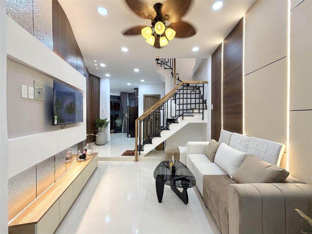 Bán nhà hoàng hoa thám, p5, bình thạnh  hẻm ô tô thông 46m2  mới đẹp full nội thất  chỉ 6.25 tl