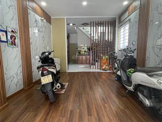 Nhà mới đẹp hẻm 6m thông phú thọ hoà, xe hơi tới nhà, 43m², 3pn, chỉ 4.55 tỷ, ở ngay.
