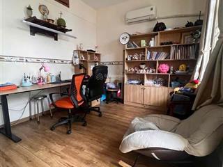 Nhà đẹp lê văn quới 2 tầng, 3pn, ô tô đậu cửa, shr hoàn công, chỉ nhỉnh 4.68 tỷ.