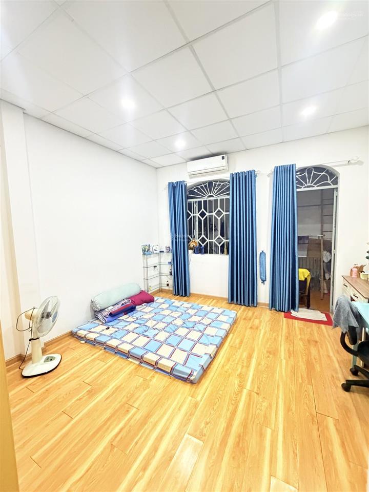 Nhà đẹp lạc long quân, tân bình, 2 tầng đúc thật, 2pn, gần quận 10, chỉ 4.599 tỷ