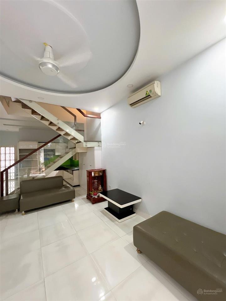 Giảm sốc còn 4.7 tỷ! nhà 2 tầng kdc tên lửa, 52m², 2 mặt hẻm, sổ vuông, vào ở ngay, hiếm có!