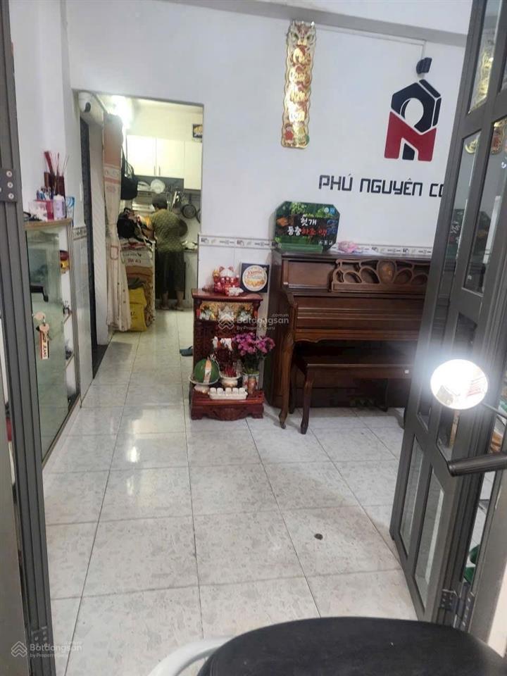 Nhà đẹp phú thọ hòa, 2pn, 2wc, hẻm 3m, vào ở ngay, giá 3.35 tỷ