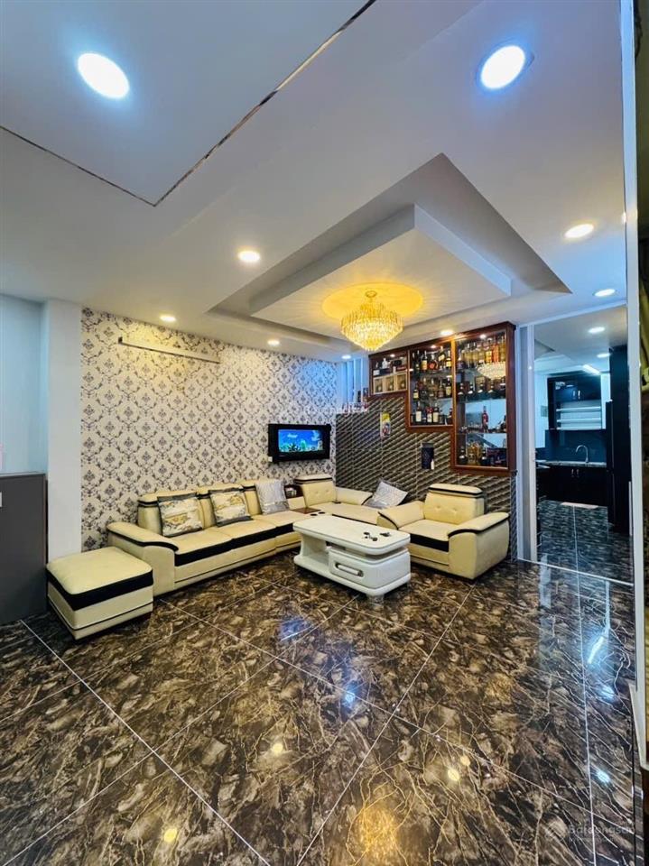Nhà đẹp chân ái tân bình, 46m², 4pn 5wc, full nội thất cao cấp, ở ngay, giá chỉ 5,6 tỷ