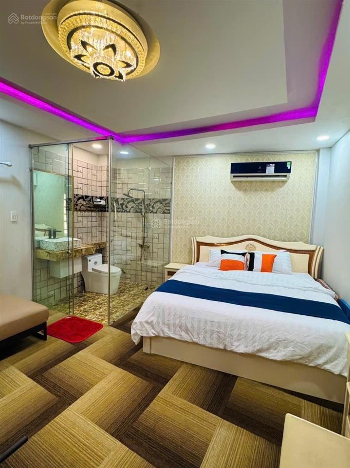 Nhà đẹp chân ái tân bình, 46m², 4pn 5wc, full nội thất cao cấp, ở ngay, giá chỉ 5,6 tỷ