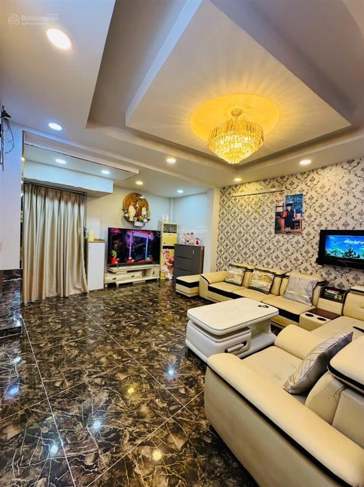 Nhà đẹp chân ái tân bình, 46m², 4pn 5wc, full nội thất cao cấp, ở ngay, giá chỉ 5,6 tỷ