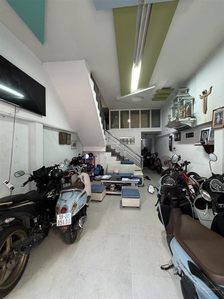 Giảm 350 triệu! nhà 3 tầng 64m² trịnh đình trọng, hẻm 4m, sổ chuẩn, chỉ 6 tỷ cực hiếm