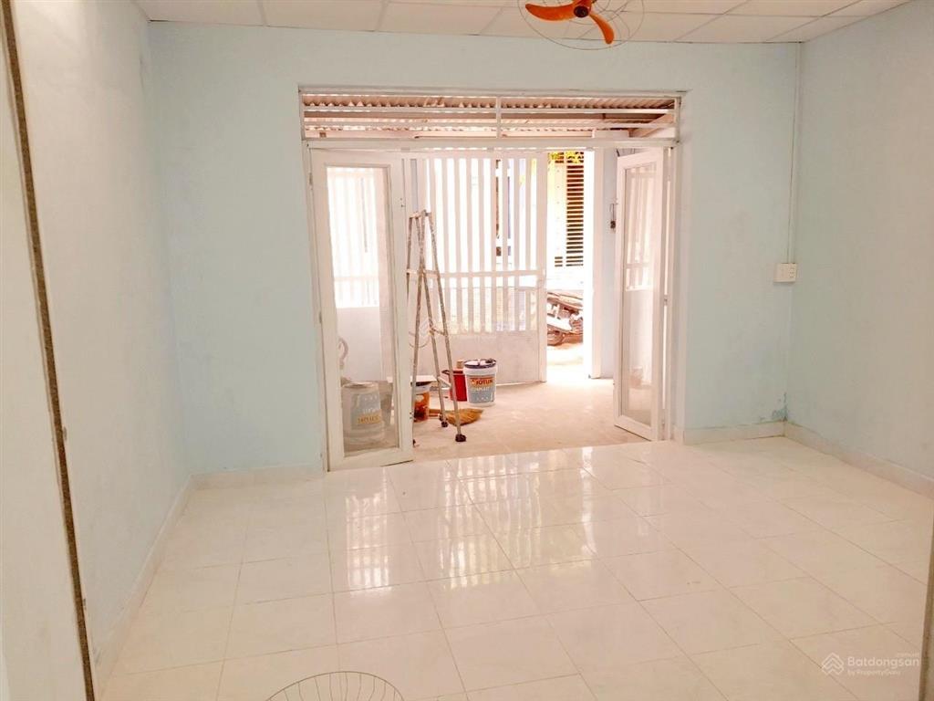 Hxh nguyễn sơn tân phú  đất đẹp 72m2 nở hậu 6.6m  xe hơi vào nhà  chỉ 6.4 tỷ