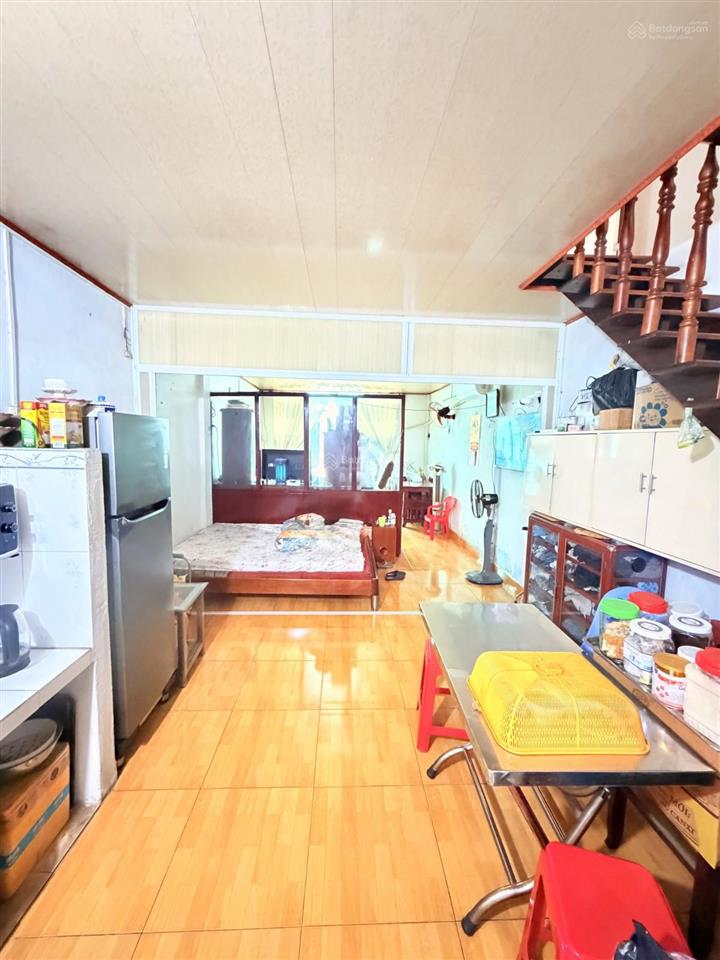 Bàu cát vip  hxh ô tô đậu cửa  56m² nở hậu hoàn công đủ  đang thuê 13tr/th  chỉ 6.6 tỷ tl