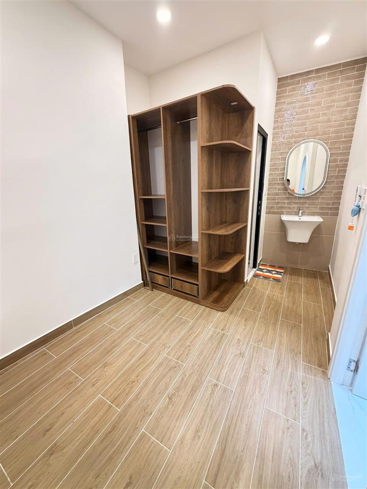 Cạnh mặt tiền nguyễn văn trỗi phú nhuận giáp quận 3 gần sân bay, 35m2 2 tầng, nở hậu hoàn công đủ