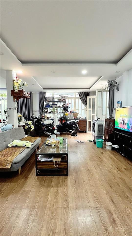 Đặng minh trứ p10 tân bình | 70m ngang 9m | có thể tách 2 căn | nhà 2 tầng | chỉ 6.9 tỷ tl