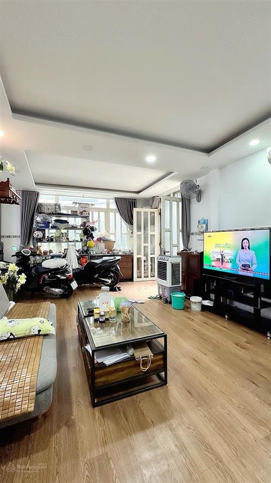 Đặng minh trứ p10 tân bình | 70m ngang 9m | có thể tách 2 căn | nhà 2 tầng | chỉ 6.9 tỷ tl