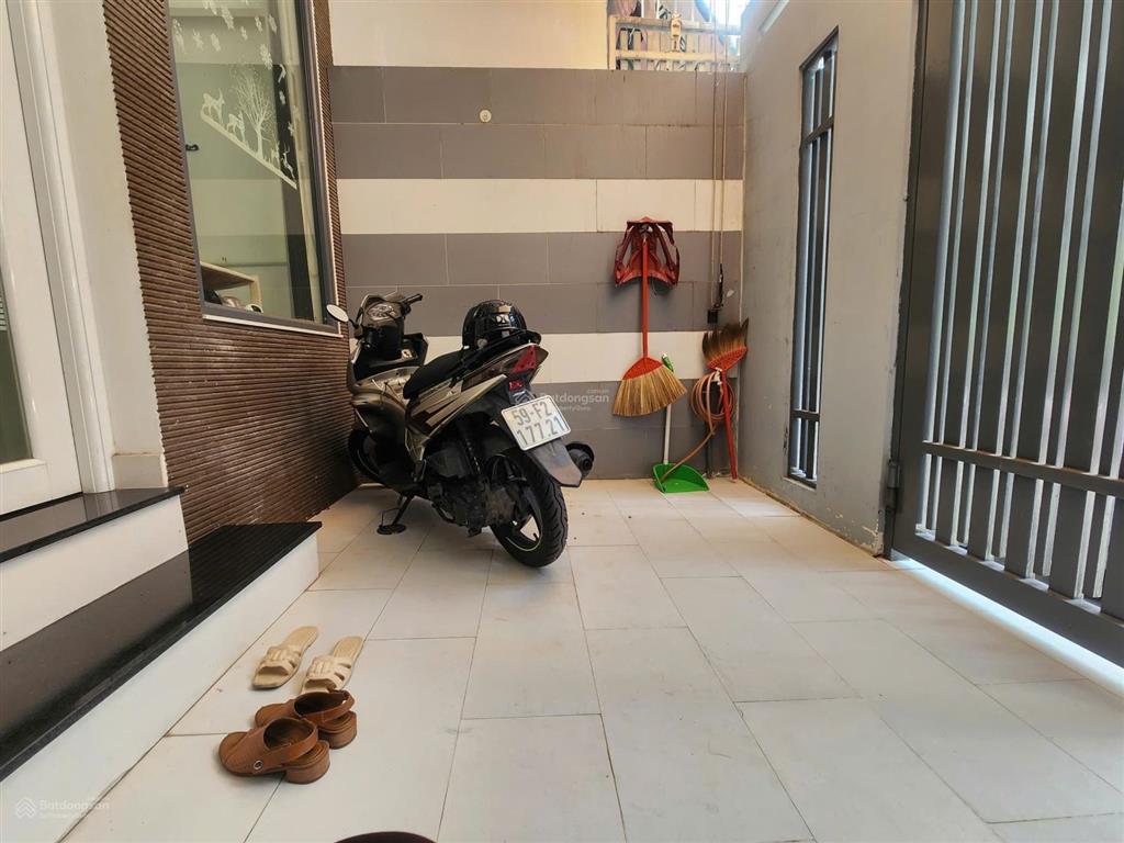 Giảm 2.2 tỷ q3 hoàng sa 64m, 3 tầng hxh đỗ cửa sát mặt tiền, 3pn chỉ 7.8 tỷ tl