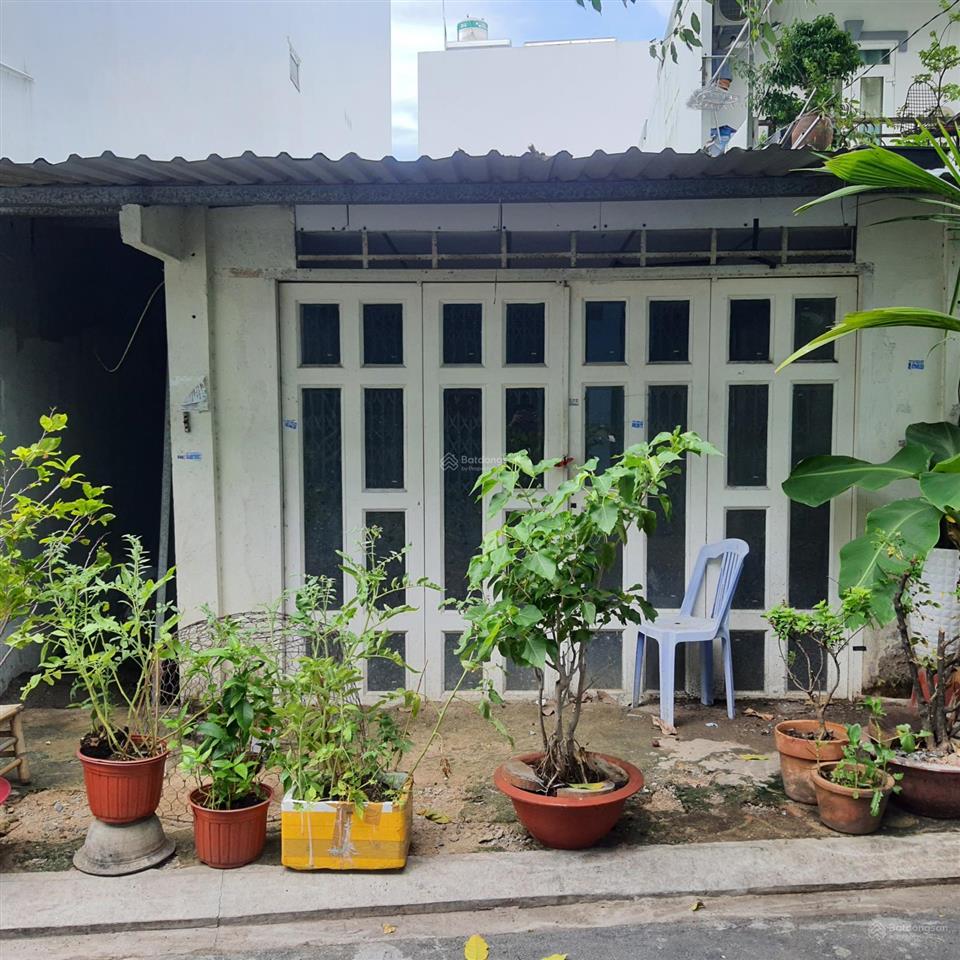 Âu cơ, tân phú, ô tô ngủ ngon trong nhà, 120m2 (5.3 x 24), tiện xây sửa mới theo ý thích, 8.3 tỷ