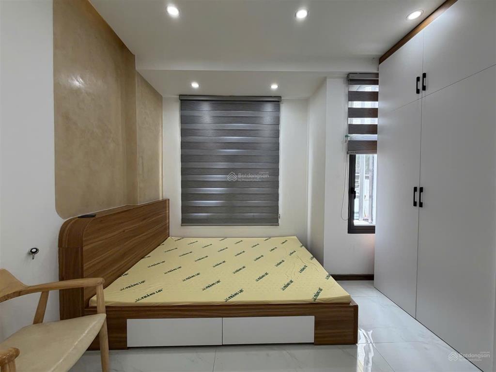 Nhà mới nguyễn tri phương, hẻm 4m, 3 tầng, 2pn 3wc dọn vào ở ngay