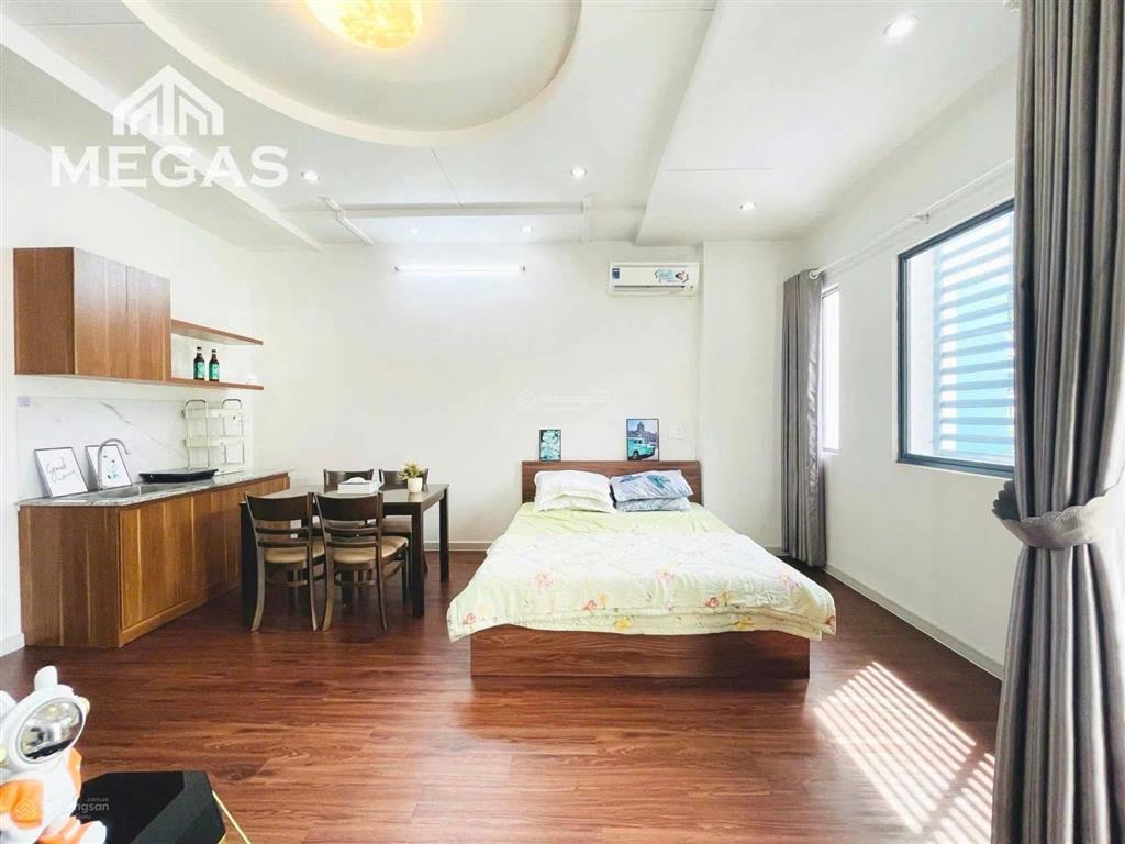 Giảm 1,4 tỷ biệt thự mặt tiền tên lửa đối diện aeon mall 100m 20,5 tỷ, tl