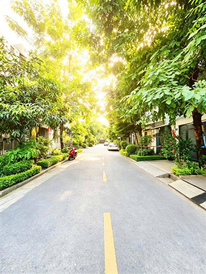 Chủ gấp bán giảm hơn 1 tỷ, mặt tiền đường 12m, tân phú 56m2, 4 tầng,vừa ở vừa kinh doanh chỉ 7.2 tỷ