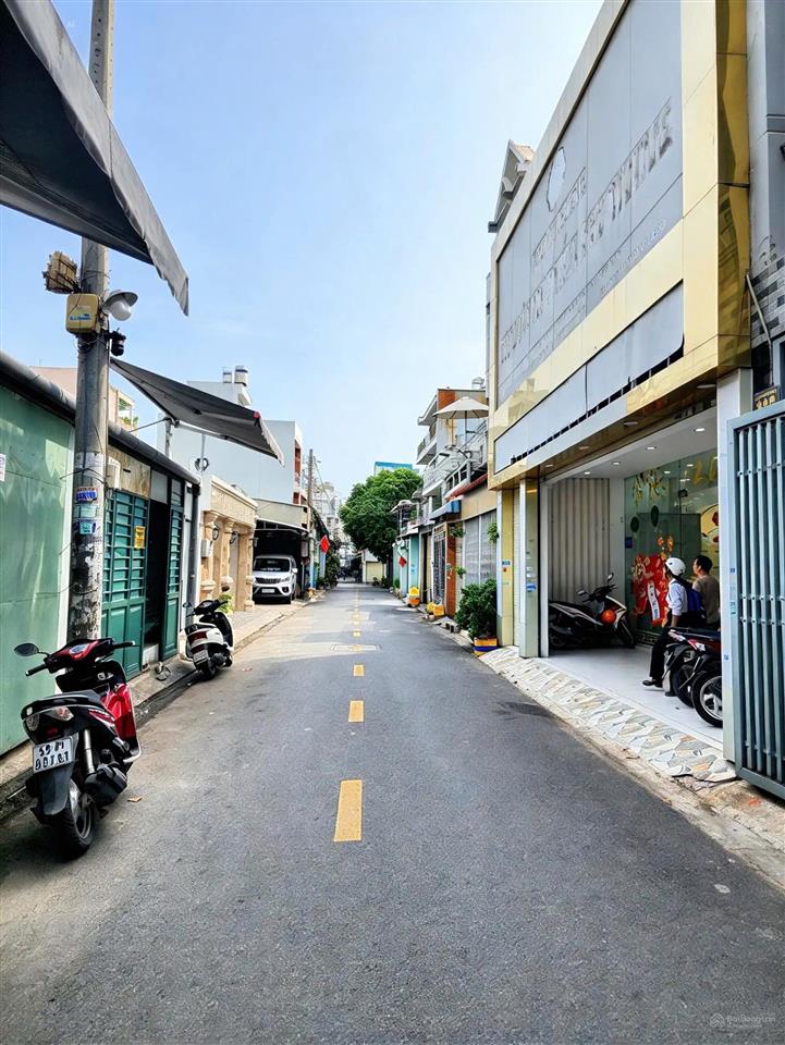 Chủ gấp bán bình tân, 76m2 mtkd ngang khủng 8m, 5 tầng 1 trêt, 3 lầu, 1 sân thượng giá 5.95 tỷ