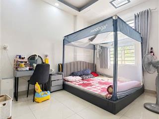 Tân phú nhà 69m ngang 5.5m hiếm hẻm ô tô tận cửa 3pn chỉ 5.5 tỷ!