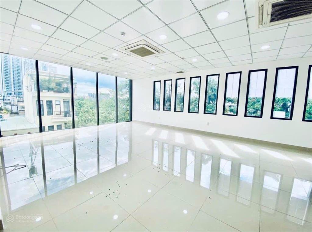 Cho thuê góc siêu đẹp nguyễn trãi + tôn thất tùng phường bến thành quận 1