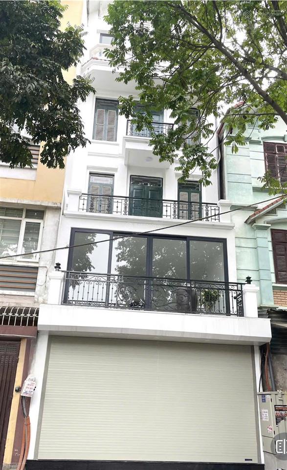 Cho thuê nhà có thang máy hẻm 6/8 nguyễn văn thủ q1 giá 50 triệu