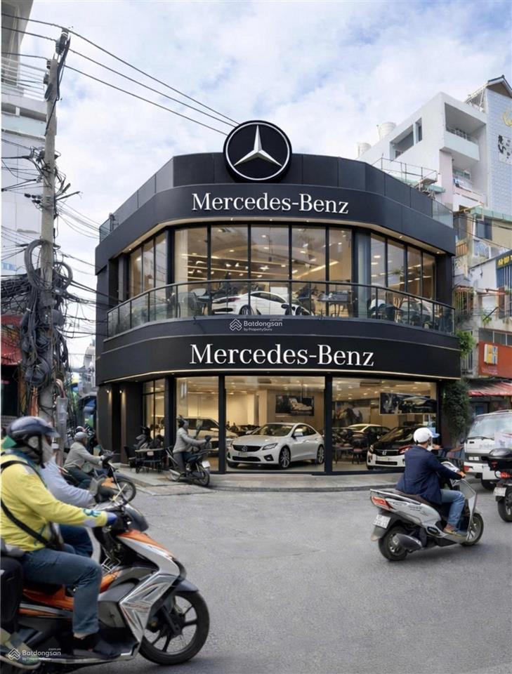 Cho thuê nhà góc 2 mặt tiền trần hưng đạo + nguyễn khắc nhu quận 1