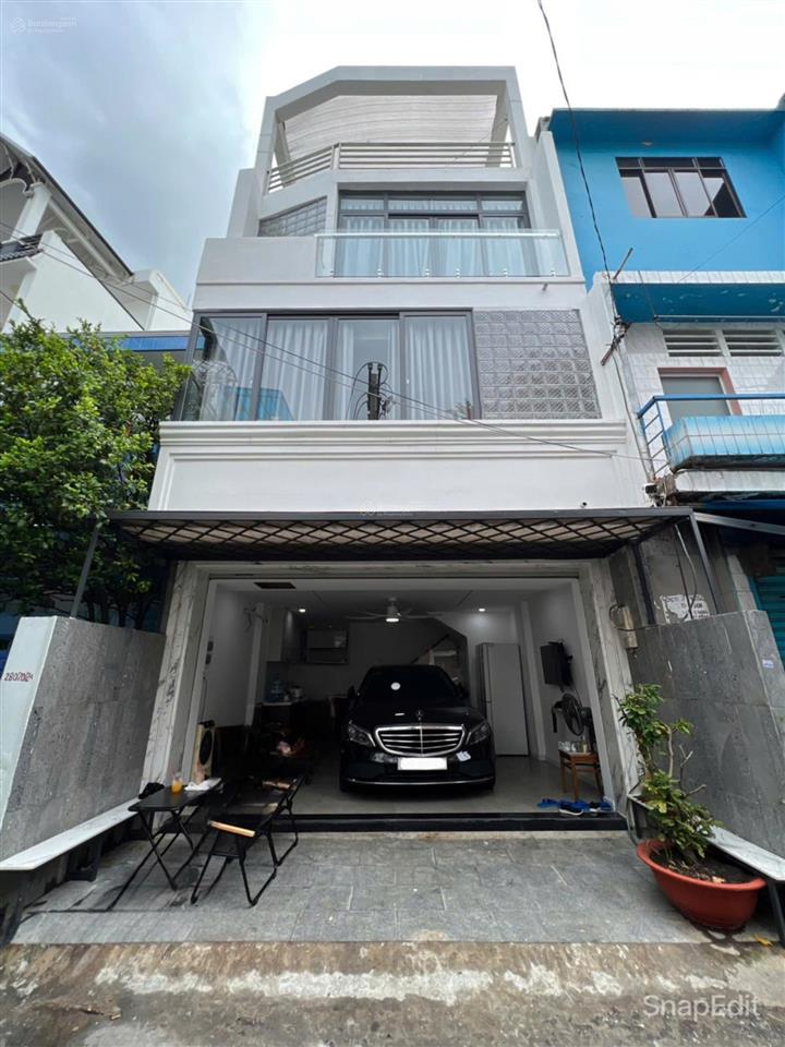 Hẻm xe hơi lê thị riêng thông nguyễn trãi 5,5x18m (4 tầng) giá 45 triệu quận 1