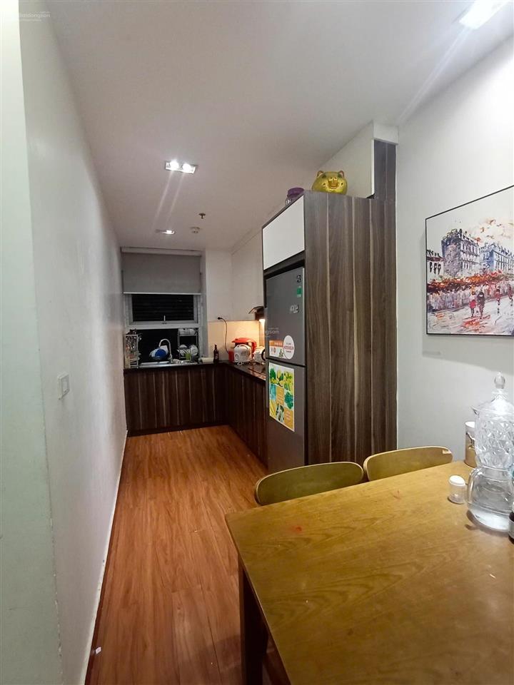 Chính chủ bán căn hộ 2pn chung cư flc star tower full đồ