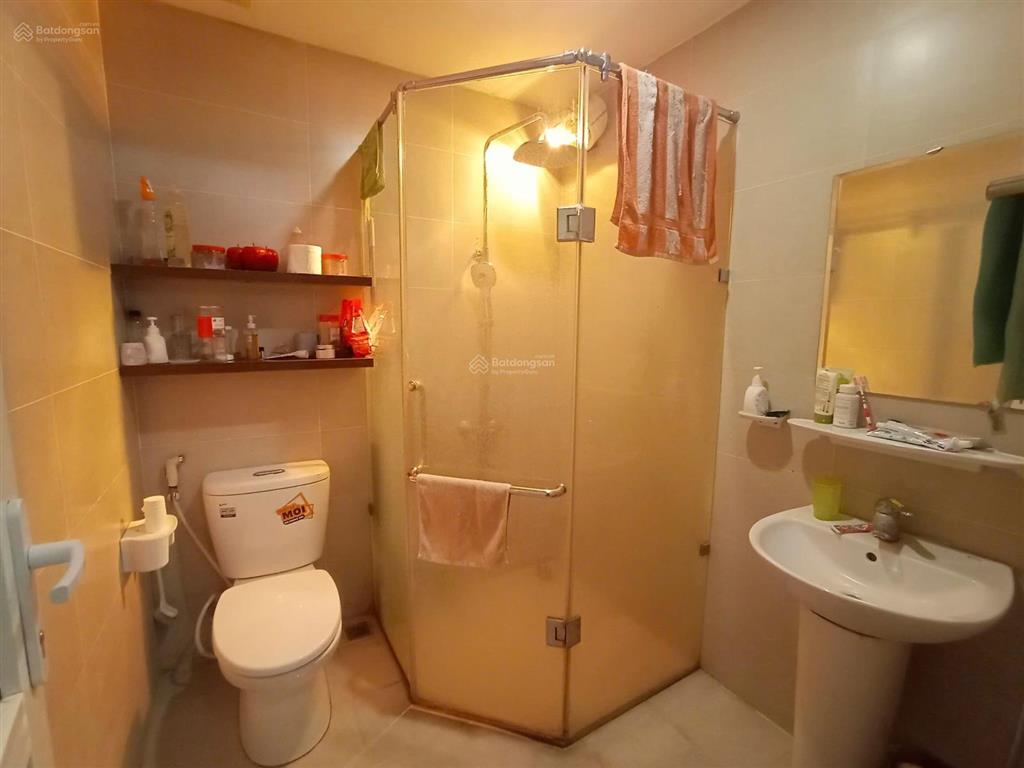 Chính chủ cho thuê căn hộ 60m2 tại chung cư flc star tower
