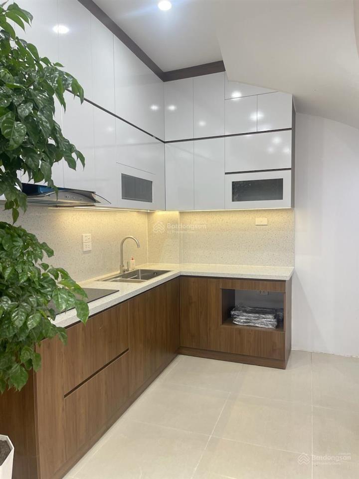 Chính chủ bán nhà trần đại nghĩa ngõ thông 30/34m nhà 5 tầng.fun nội thất.giá 9.05 tỷ.