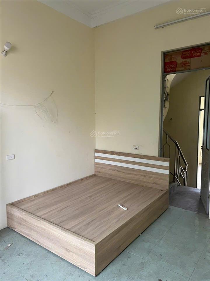 Cho thuê nhà 3 tầng 57m2 3pn vân côn, hoài đức chỉ 3,5 triệu/tháng