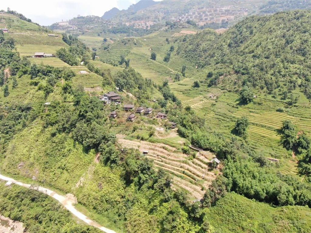 Bán khu nghỉ dưỡng farmstay 3 sao nổi tiếng p. cầu mây 2, sa pa, lào cai, giá tốt, 36,8 tỷ, 1,3ha