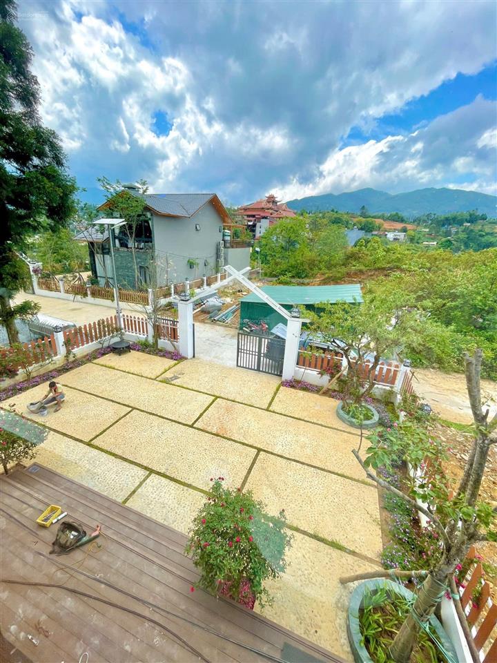 Biệt thự 2 tầng siêu hiện đại lõi trung tâm sapa view ngắm trọn tt sapa cực hiếm