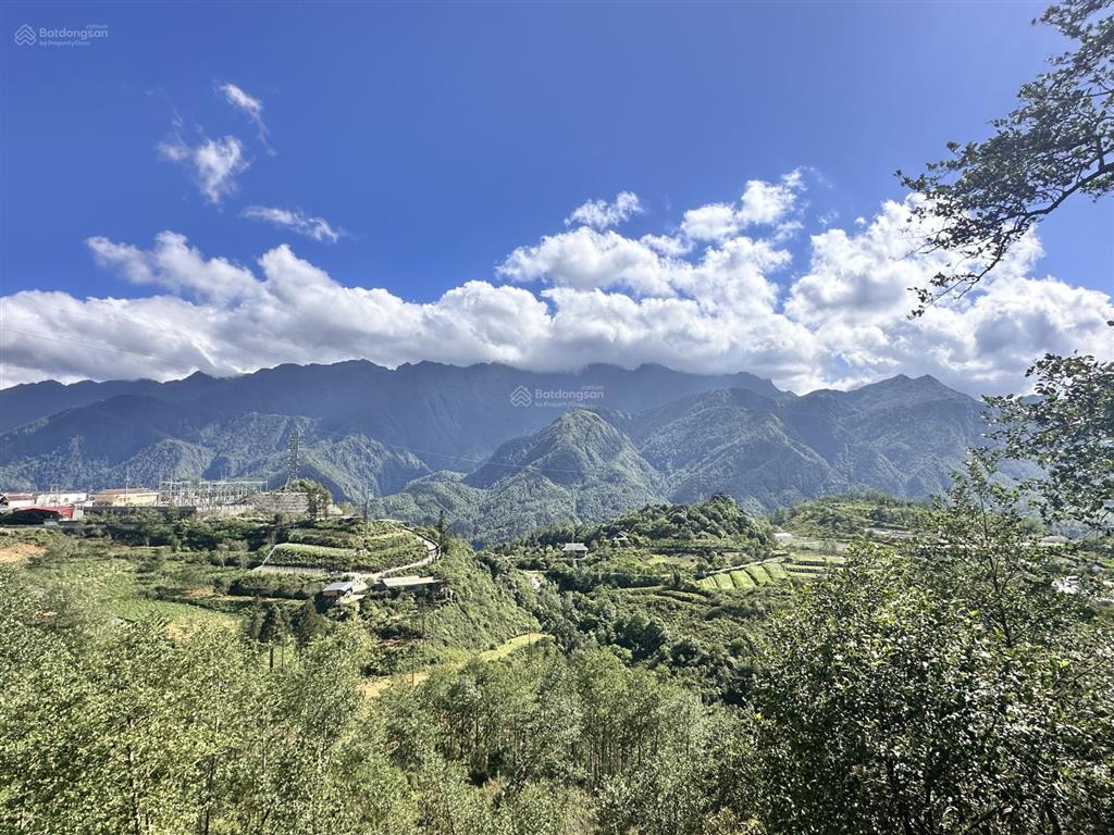 Đất rộng mặt đường ql4d điện biên phủ sapa ngay ngã 3 cáp treo fansipan view tỷ đô