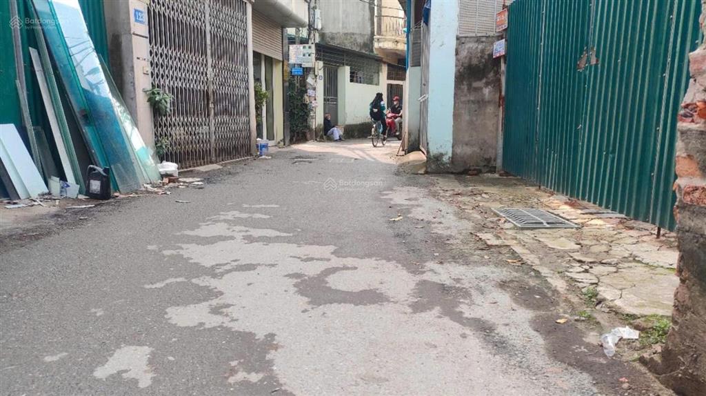 Bán đất tây mỗ, 50m2 nhỉnh 5 tỷ, ngõ rộng thoáng, ô tô đỗ cổng.chủ thiện chí bán