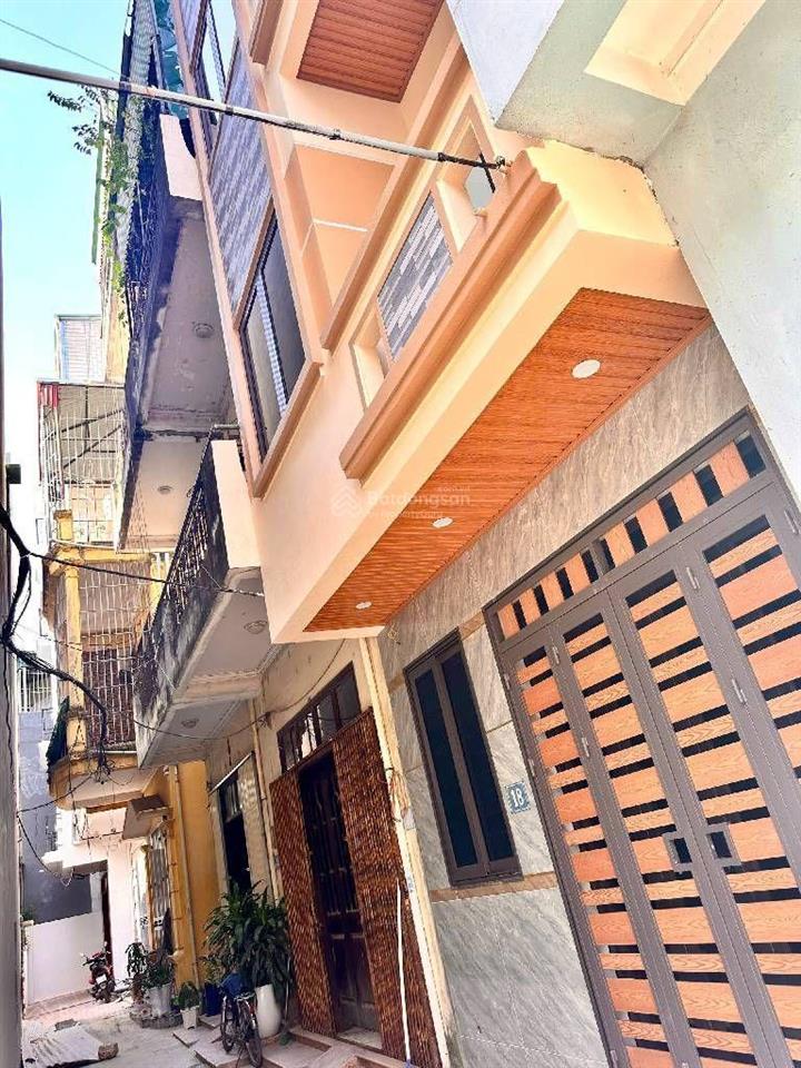 Bán nhà tây mỗ, nhỉnh 8 tỷ, 52m2 xây dựng 4 tầng, ngõ rộng nông thoáng, dân trí tốt