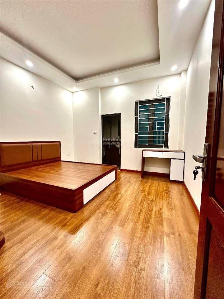 Bán nhà tây mỗ, nhỉnh 8 tỷ, 52m2 xây dựng 4 tầng, ngõ rộng nông thoáng, dân trí tốt