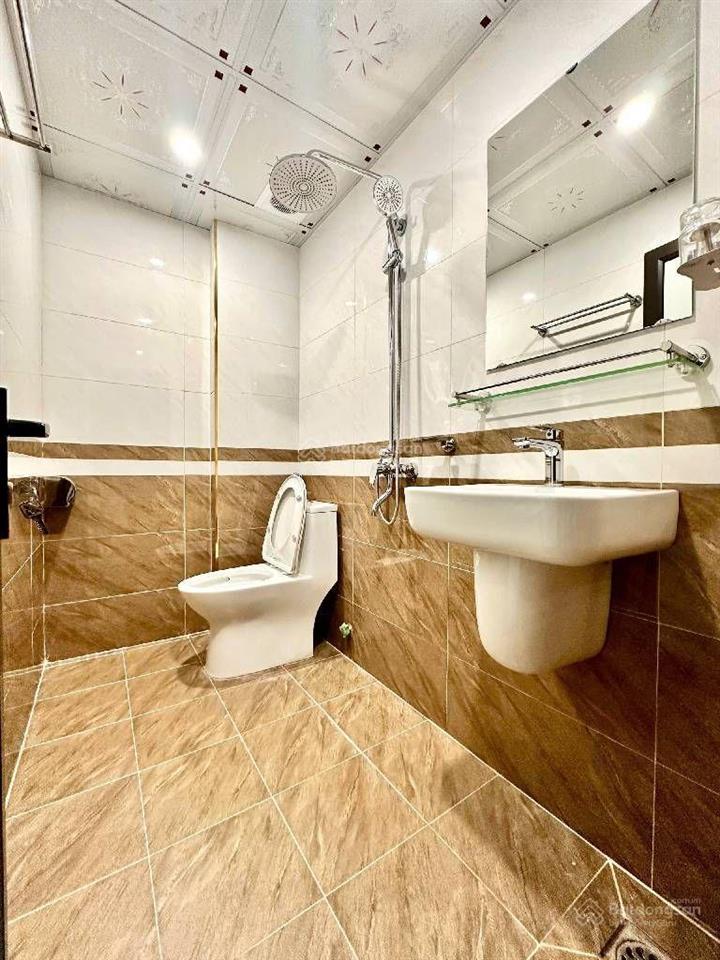 Bán nhà tây mỗ, nhỉnh 8 tỷ, 52m2 xây dựng 4 tầng, ngõ rộng nông thoáng, dân trí tốt