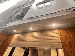 Bán nhà ngọc trục đại mỗ, 40m2 dân xây 5 tầng, ngõ nông thoáng. 7.1 tỷ còn thương lượng
