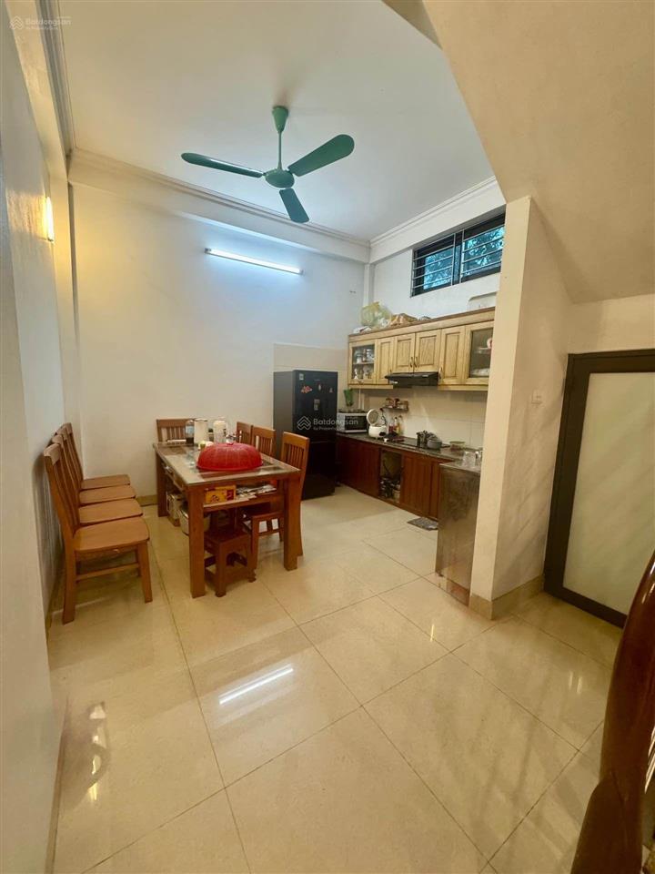 Bán nhà 4 tầng tây mỗ, 40m² nhỉnh 6 tỷ. ngõ rộng nông thoáng, giá đầu tư