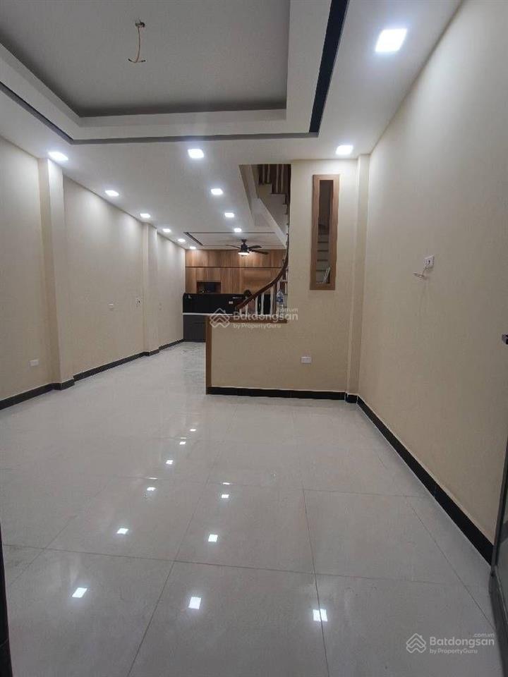 Bán nhà đại mỗ, 40m² 4 tầng, dân trí tốt. giá đầu tư nhỉnh 5 tỷ