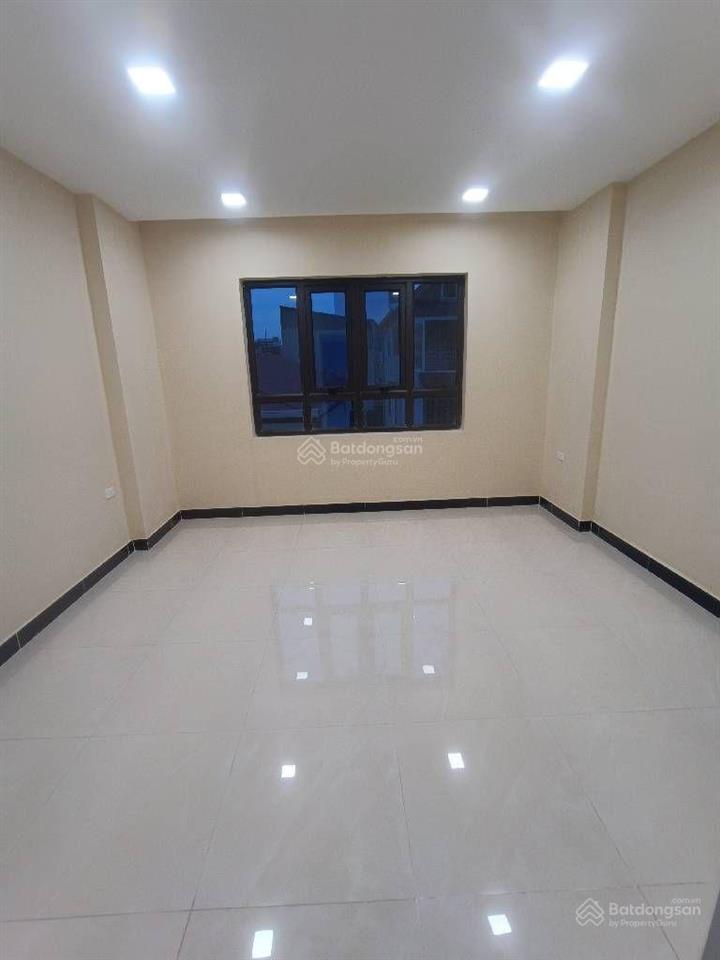 Bán nhà đại mỗ, 40m² 4 tầng, dân trí tốt. giá đầu tư nhỉnh 5 tỷ